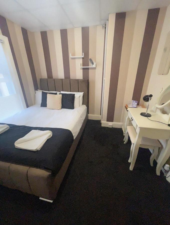 Phildene Suites Blackpool Bilik gambar
